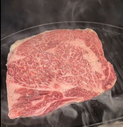Japonské Wagyu na grilu